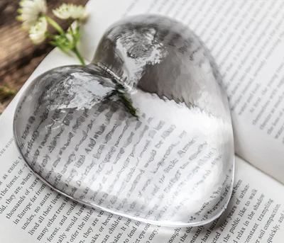 Simon Pearce Highgate Heart Paperweight - Medium