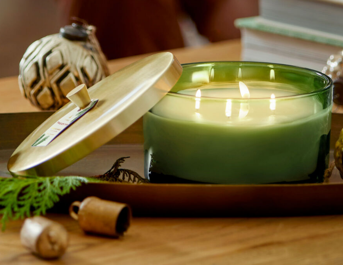 Frasier Fir Green 4-wick Candle, 21oz